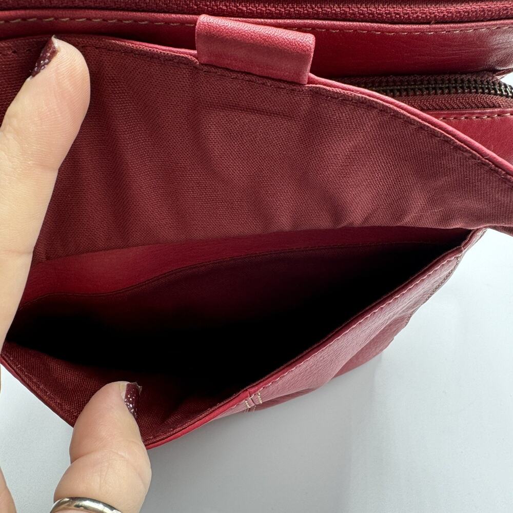 Vintage Fossil Y2K Red Leather Crossbody Bag Everyday Organizer NEW - Picture 10 of 10